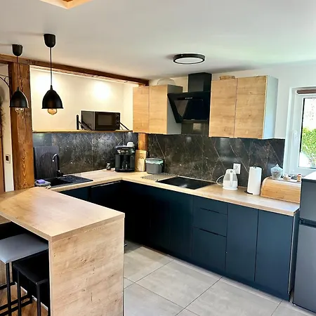 Nad Koszarawa Z Ogrodowym Jacuzzi Żywiec