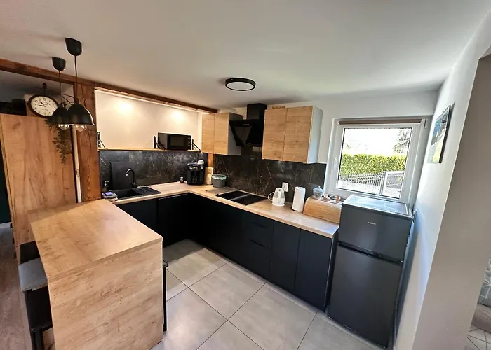 Nad Koszarawa Z Ogrodowym Jacuzzi Апартаменты Живец